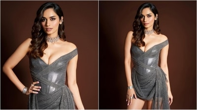 Her make-up included shimmering eyeshadow, winged eyeliner, mascara-covered eyelashes, darkened brows, contoured cheekbones, blushed cheeks, luminous highlighter and a shade of nude lipstick. Her luscious locks were styled in soft curls and left open at the side to round off her striking look. (Instagram/@manushi_chhillar) Her make-up included shimmering eyeshadow, winged eyeliner, mascara-covered eyelashes, darkened brows, contoured cheekbones, blushed cheeks, luminous highlighter and a shade of nude lipstick. Her luscious locks were styled in soft curls and left open at the side to round off her striking look. (Instagram/@manushi_chhillar)