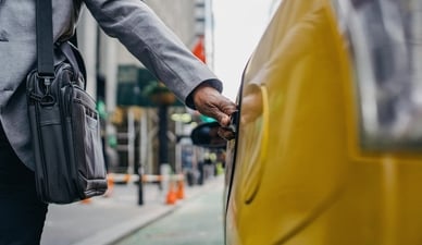 Pack up and venture out with the best men's travel bags by your side. (Pexels) Pack up and venture out with the best men's travel bags by your side. (Pexels)