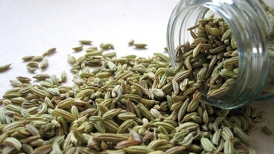 Fennel (Saunf): Fennel is a versatile Ayurvedic herb that can help regulate body temperature, improve digestion, and reduce water retention, all of which are crucial during heatwaves.(Pixabay)