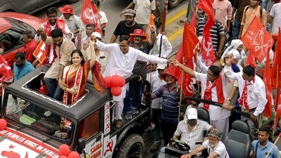 Communist Party Of India (Marxist) (CPI - M) candidate from the Jadavpur constituency Srijan Bhattacharya along with party candidate from Diamond Harbour, Pratikur Rahaman, and party candidate from South Kolkata, Saira Shah Halim during a rally at Alipore, in Kolkata, West Bengal. (ANI) Communist Party Of India (Marxist) (CPI - M) candidate from the Jadavpur constituency Srijan Bhattacharya along with party candidate from Diamond Harbour, Pratikur Rahaman, and party candidate from South Kolkata, Saira Shah Halim during a rally at Alipore, in Kolkata, West Bengal. (ANI)