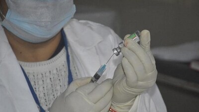 "If you're concerned about the safety of a vaccine, it's best to consult with healthcare professionals who can provide personalized advice based on your individual health circumstances and the latest available information," he advises.(HT Photo) "If you're concerned about the safety of a vaccine, it's best to consult with healthcare professionals who can provide personalized advice based on your individual health circumstances and the latest available information," he advises.(HT Photo)