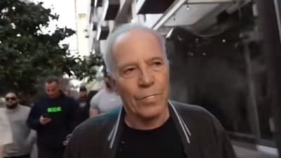 Youtubers ‘expose’ Hollywood writer Herschel Weingrod dating a 15-yr old Youtubers ‘expose’ Hollywood writer Herschel Weingrod dating a 15-yr old