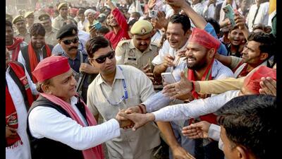 Samajwadi Party (SP) chief Akhilesh Yadav greets supporters during a public meeting in support of the party candidate from Dhaurahra for the Lok Sabha elections, in Lakhimpur Kheri, Thursday. (PTI Photo) Samajwadi Party (SP) chief Akhilesh Yadav greets supporters during a public meeting in support of the party candidate from Dhaurahra for the Lok Sabha elections, in Lakhimpur Kheri, Thursday. (PTI Photo)