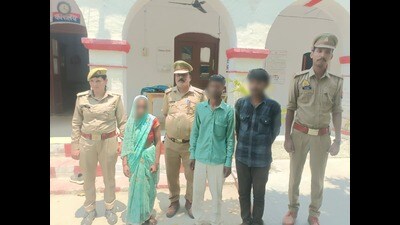The accused arrested in police custody on Thursday (HT Photo) The accused arrested in police custody on Thursday (HT Photo)