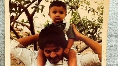 Vijay Deverakonda recently shared a picture of him as a baby with his father, Govardhan Rao. (X) Vijay Deverakonda recently shared a picture of him as a baby with his father, Govardhan Rao. (X)