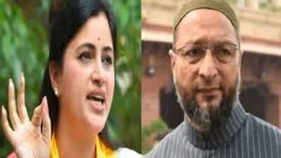 BJP leader Navneet Rana and AIMIM leader Asaduddin Owaisi (File ) BJP leader Navneet Rana and AIMIM leader Asaduddin Owaisi (File )