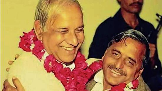 Kanshi Ram and Mulayam Singh Yadav. Kanshi Ram won the Etawah Lok Sabha seat in 1991, marking the beginning of new chapter on caste politics in Uttar Pradesh. (FILE PHOTO)