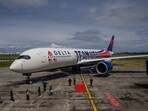 A Delta Boeing 757-200 was forced to declare emergency before landing in Atlanta following a landing gear issue
