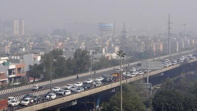 The work on resurfacing the elevated road started on April 7 and is expected to be over in 45 days, said traffic police. (HT Archive) The work on resurfacing the elevated road started on April 7 and is expected to be over in 45 days, said traffic police. (HT Archive)