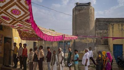 Voters in a queue in Agra for the third phase of the 2024 Lok Sabha election held on May 7. (AP FILE PHOTO)