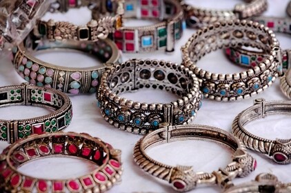 Slip on oxidised bangles to add charm to your casual summer outfits (Shutterstock) Slip on oxidised bangles to add charm to your casual summer outfits (Shutterstock)
