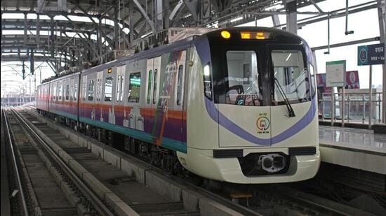 After launching passenger services on Pune Metro line 2 (Vanaz to Ramwadi) on March 6, Pune Metro is now focusing on the 3.34 kilometre underground stretch between Civil Court and Swargate which is the last section of the Pune Metro phase 1. (HT FILE)