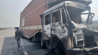 Police were informed on emergency helpline number 112 that two trucks heading towards Palwal had caught fire on the Eastern Peripheral Expressway (HT Photo)