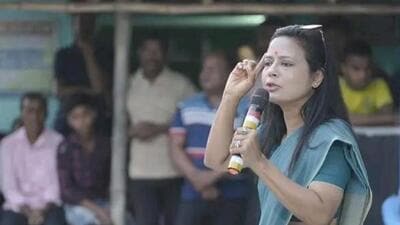 TMC’s Mahua Moitra campaigns for Lok Sabha polls in Nadia (HT Photo) TMC’s Mahua Moitra campaigns for Lok Sabha polls in Nadia (HT Photo)