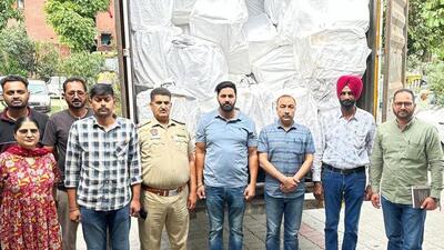 The special task force of Punjab Police seize psychotropic substances in Amritsar on Saturday. (HT photo)