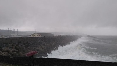 Rough sea near Vizhinjam coast in Thiruvananthapuram, Kerala. (Vivek Nair)