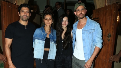 Farhan Akhtar, Shibani Dandekar, Saba Azad and Hrithik Roshan outside a Mumbai restaurant.
