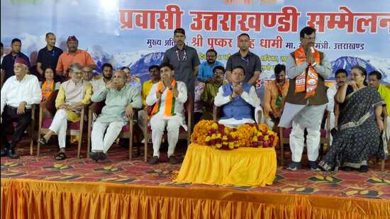 Uttarakhand chief minister Pushkar Singh Dhami at a meeting in Lucknow on Saturday (HT Photo)