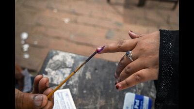 A team of more than 4,000 BLOs is poised to furnish real-time updates on the day of voting on an official mobile application, offering comprehensive insights into the electoral happenings on every polling booth. (For representation) A team of more than 4,000 BLOs is poised to furnish real-time updates on the day of voting on an official mobile application, offering comprehensive insights into the electoral happenings on every polling booth. (For representation)