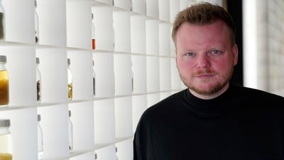 Rasmus Munk, co-owner and chef of Alchemist restaurant, poses inside Alchemist’s kitchen, in Copenhagen, Denmark. The Danish Michelin-starred chef has teamed up with the Florida-based startup Space Perspective to take fine-dining to our upper atmosphere in late 2025. Six guests are set to ascend to the stratosphere, where they will enjoy an immersive dining experience served up by chef Rasmus Munk. (AP Photo/James Brooks) Rasmus Munk, co-owner and chef of Alchemist restaurant, poses inside Alchemist’s kitchen, in Copenhagen, Denmark. The Danish Michelin-starred chef has teamed up with the Florida-based startup Space Perspective to take fine-dining to our upper atmosphere in late 2025. Six guests are set to ascend to the stratosphere, where they will enjoy an immersive dining experience served up by chef Rasmus Munk. (AP Photo/James Brooks)