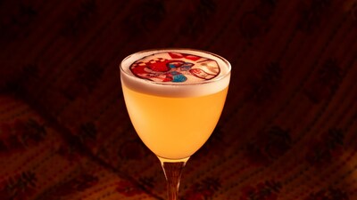 From taking cues from their host city to paying tribute to India’s textile legacy or simply reminiscing about characters from classic literature, these bars don’t just pop up a coaster and serve up a drink. From taking cues from their host city to paying tribute to India’s textile legacy or simply reminiscing about characters from classic literature, these bars don’t just pop up a coaster and serve up a drink.