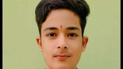 Panchkula topper Lalit Kumar aspires to join an IIT after Class 12. (Sant Arora/HT) Panchkula topper Lalit Kumar aspires to join an IIT after Class 12. (Sant Arora/HT)