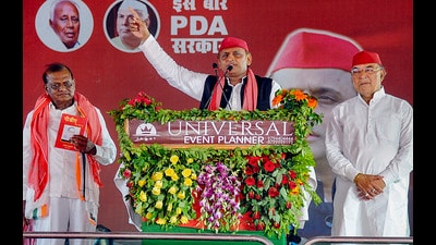 Samajwadi Party President Akhilesh Yadav addresses a public meeting in support of party's candidate R.K. Chaudhary, at Mohanlalganj in Lucknow district on Sunday (PTI) Samajwadi Party President Akhilesh Yadav addresses a public meeting in support of party's candidate R.K. Chaudhary, at Mohanlalganj in Lucknow district on Sunday (PTI)