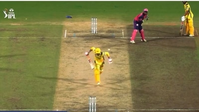 Ravindra Jadeja became the third batter in IPL to be dismissed for obstructing the field Ravindra Jadeja became the third batter in IPL to be dismissed for obstructing the field