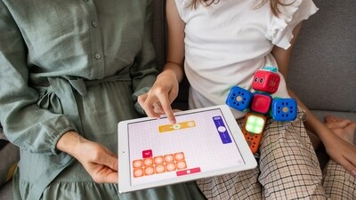 Provide Visual Schedules: Visual schedules can help children with autism understand and anticipate daily activities and transitions. Use pictures, symbols, or written schedules to communicate routines and expectations. (Unsplash) Provide Visual Schedules: Visual schedules can help children with autism understand and anticipate daily activities and transitions. Use pictures, symbols, or written schedules to communicate routines and expectations. (Unsplash)