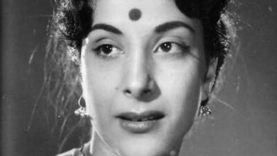 Sanjay Dutt: Bollywood actor Sanjay Dutt paid tribute to his late mother, Nargis Dutt, on Mother's Day. He shared a throwback photo of himself with his mother and wrote, "Wishing a Happy Mother's Day to the woman who taught me how to love unconditionally and live with kindness. Your spirit lives on in the love I carry in my heart, Mom. Thank you for everything, love you." (X/@duttsanjay) Sanjay Dutt: Bollywood actor Sanjay Dutt paid tribute to his late mother, Nargis Dutt, on Mother's Day. He shared a throwback photo of himself with his mother and wrote, "Wishing a Happy Mother's Day to the woman who taught me how to love unconditionally and live with kindness. Your spirit lives on in the love I carry in my heart, Mom. Thank you for everything, love you." (X/@duttsanjay)