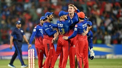 Royal Challengers Bengaluru's Cameron Green (3r) celebrates with teammates during the Indian Premier League (IPL) Twenty20 cricket match between Royal Challengers Bengaluru and Delhi Capitals (AFP) Royal Challengers Bengaluru's Cameron Green (3r) celebrates with teammates during the Indian Premier League (IPL) Twenty20 cricket match between Royal Challengers Bengaluru and Delhi Capitals (AFP)
