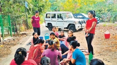 In April 2023, women students sat on the street near the staff quarters, protesting water shortage on campus