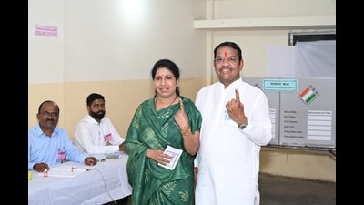 In the Maval LS constituency, the Uran assembly constituency reported the highest voter turnout at 64.75%; Karjat witnessed 60.12%. (HT PHOTO) In the Maval LS constituency, the Uran assembly constituency reported the highest voter turnout at 64.75%; Karjat witnessed 60.12%. (HT PHOTO)