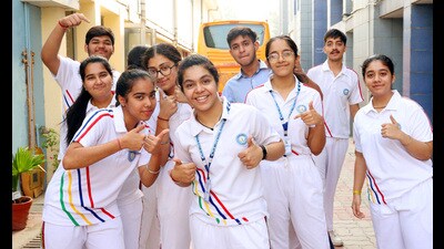 Students celebrate their success after the Central Board of Secondary Education (CBSE) announced Class 10 and Class 12 results in Gurugram on Monday. (Parveen Kumar/HT PHOTO)