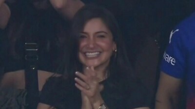 Anushka Sharma was also seen smiling in several pictures. Anushka Sharma was also seen smiling in several pictures.