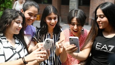 Class 10th and 12th students celebrate after the release of CBSE results at St Thomas School in New Delhi (Sanchit Khanna) Class 10th and 12th students celebrate after the release of CBSE results at St Thomas School in New Delhi (Sanchit Khanna)