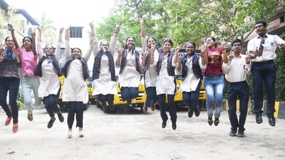 Students of Baldwin Academy in Patna celebrating after CBSE Board class 10th and 12th exam results declared (Santosh Kumar ) Students of Baldwin Academy in Patna celebrating after CBSE Board class 10th and 12th exam results declared (Santosh Kumar )