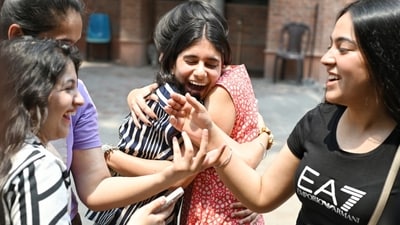 Class 10th and 12th students celebrate after the release of CBSE results at St Thomas School in New Delhi (Sanchit Khanna) Class 10th and 12th students celebrate after the release of CBSE results at St Thomas School in New Delhi (Sanchit Khanna)