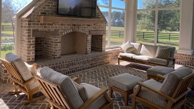Transform your living room into a haven of comfort and style with the best wooden sofa. (Pexels) Transform your living room into a haven of comfort and style with the best wooden sofa. (Pexels)