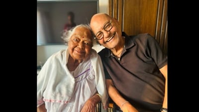 Vedanta founder Anil Agarwal with his mother. Vedanta founder Anil Agarwal with his mother.