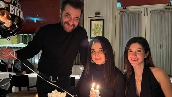 Maheep Kapoor recently opened up on how Sanjay Kapoor's extra-marital relationship impacted him as a parent.