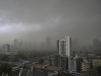 Mumbai--India---May-13--2024-Dust-Storm-due-to-sto