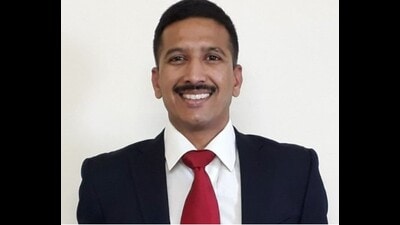 A native of Nagpur, Waibhav Kale, 46, working with the United Nations, tragically lost his life enroute to a hospital in the Rafah region of Gaza, Palestine, on Monday. (HT PHOTO) A native of Nagpur, Waibhav Kale, 46, working with the United Nations, tragically lost his life enroute to a hospital in the Rafah region of Gaza, Palestine, on Monday. (HT PHOTO)