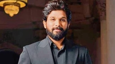 Allu Arjun visited Nandyal on Saturday. Allu Arjun visited Nandyal on Saturday.