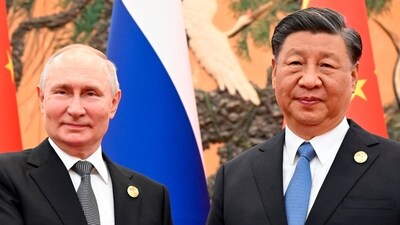 Chinese President Xi Jinping, right, and Russian President Vladimir Putin (AP/File) Chinese President Xi Jinping, right, and Russian President Vladimir Putin (AP/File)