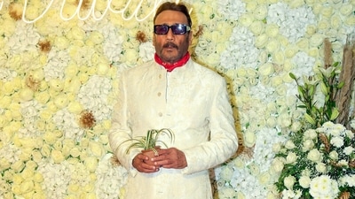 Jackie Shroff has approached the court.