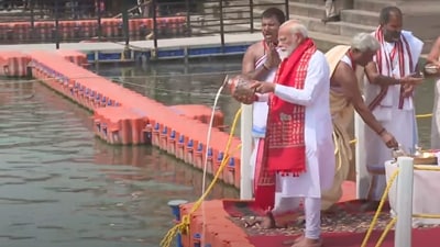 Prime Minister Narendra Modi performed 'Ganga Poojan' at Dashashwamedh Ghat, in Varanasi, Uttar Pradesh, Tuesday. (PTI) Prime Minister Narendra Modi performed 'Ganga Poojan' at Dashashwamedh Ghat, in Varanasi, Uttar Pradesh, Tuesday. (PTI)