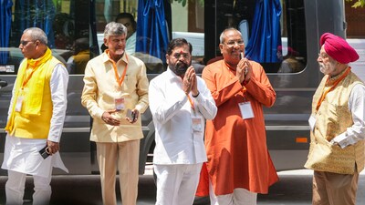 Maharashtra chief minister Eknath Shinde, Union minister Hardeep Singh Puri, TDP chief Chandrababu Naidu and president of the Suheldev Bharatiya Samaj Party OP Rajbhar arrive to attend Prime Minister Narendra Modi's nomination filing for Lok Sabha polls, in Varanasi, Tuesday. (PTI) Maharashtra chief minister Eknath Shinde, Union minister Hardeep Singh Puri, TDP chief Chandrababu Naidu and president of the Suheldev Bharatiya Samaj Party OP Rajbhar arrive to attend Prime Minister Narendra Modi's nomination filing for Lok Sabha polls, in Varanasi, Tuesday. (PTI)