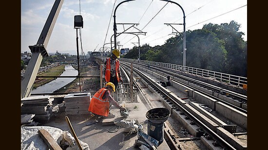 Yerawada is one of the important stations on the 5.5 km stretch between Ruby Hall Clinic and Ramwadi. (HT PHOTO)
