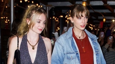 Sophie Turner praises 'hero' Taylor Swift for her support during divorce and custody battle with Joe Jonas Sophie Turner praises 'hero' Taylor Swift for her support during divorce and custody battle with Joe Jonas